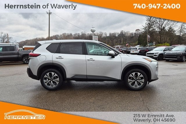 2023 Nissan Rogue SV FWD