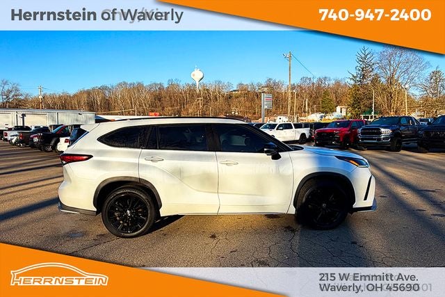 2023 Toyota Highlander XSE