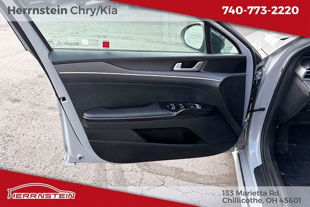 2023 Kia K5 GT-Line