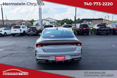 2023 Kia K5 GT-Line