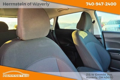 2025 Hyundai Kona SE