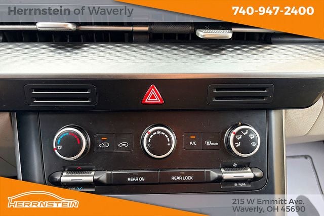 2022 Kia Carnival MPV LX Seat Package