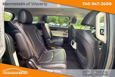2022 Kia Carnival MPV LX Seat Package