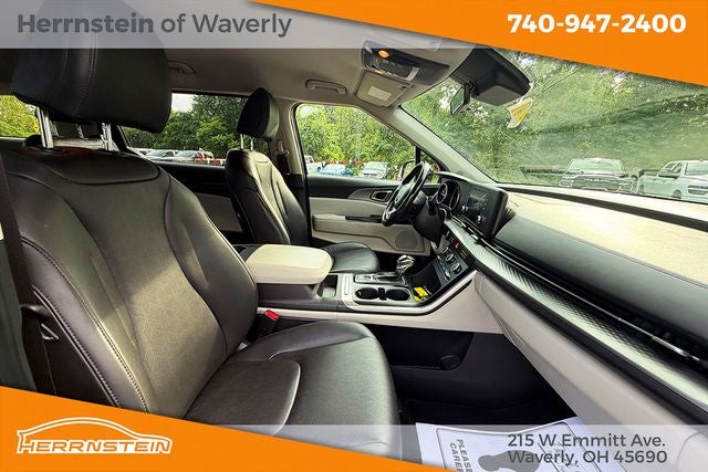 2022 Kia Carnival MPV LX Seat Package