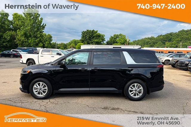 2022 Kia Carnival MPV LX Seat Package