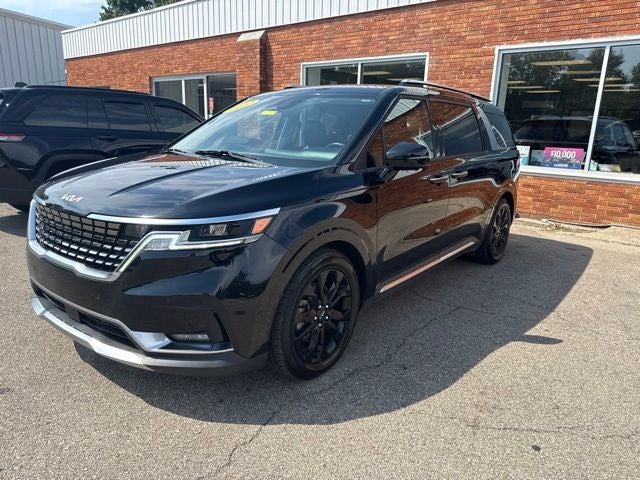 2022 Kia Sedona SX's photo